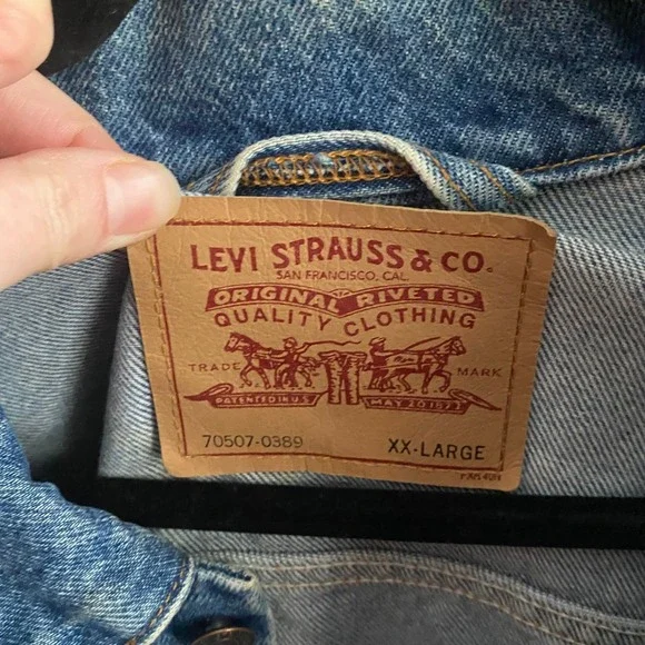 Vintage Levi's Made in USA Denim Trucker Blue Jean Jacket XXL Oversized Heritage